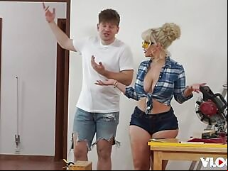 blondie,fesser,licks